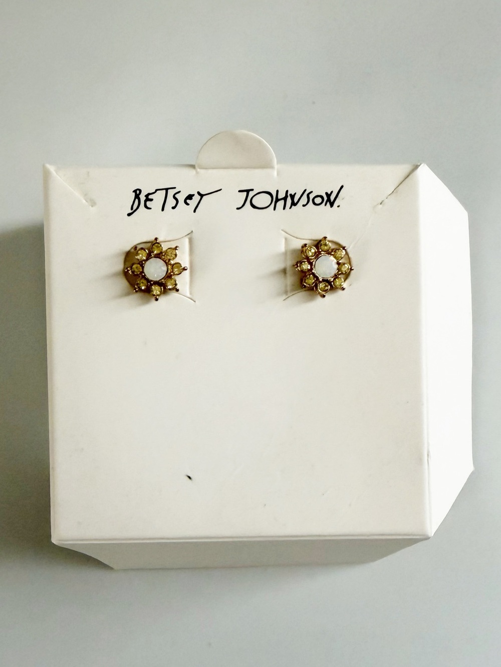 Betsey Johnson Rhinestone Flower Gold Tone Stud Earrings New